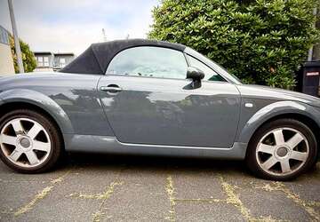 Audi TT 129.000 km 10.300 &euro; Bochum 44795
