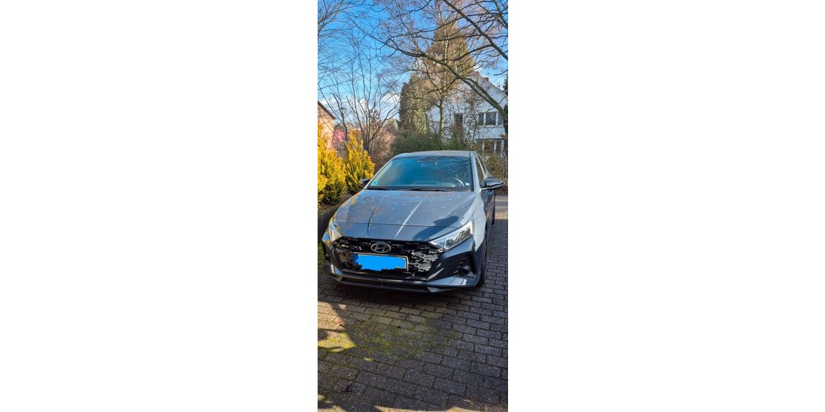 Hyundai i20 11.100 km 17.800 &euro; Bochum 44805