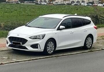 Ford Focus 75.445 km 14.800 &euro; Marl 45772