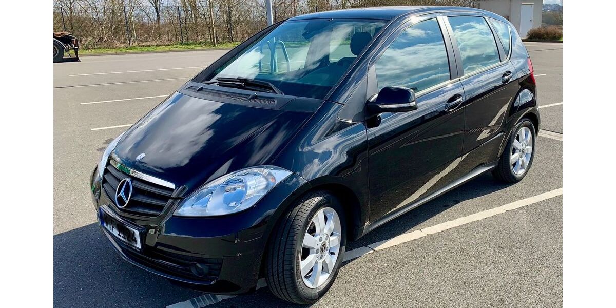 Mercedes-Benz A 150 101.000 km 3.950 &euro; Wuppertal 42399