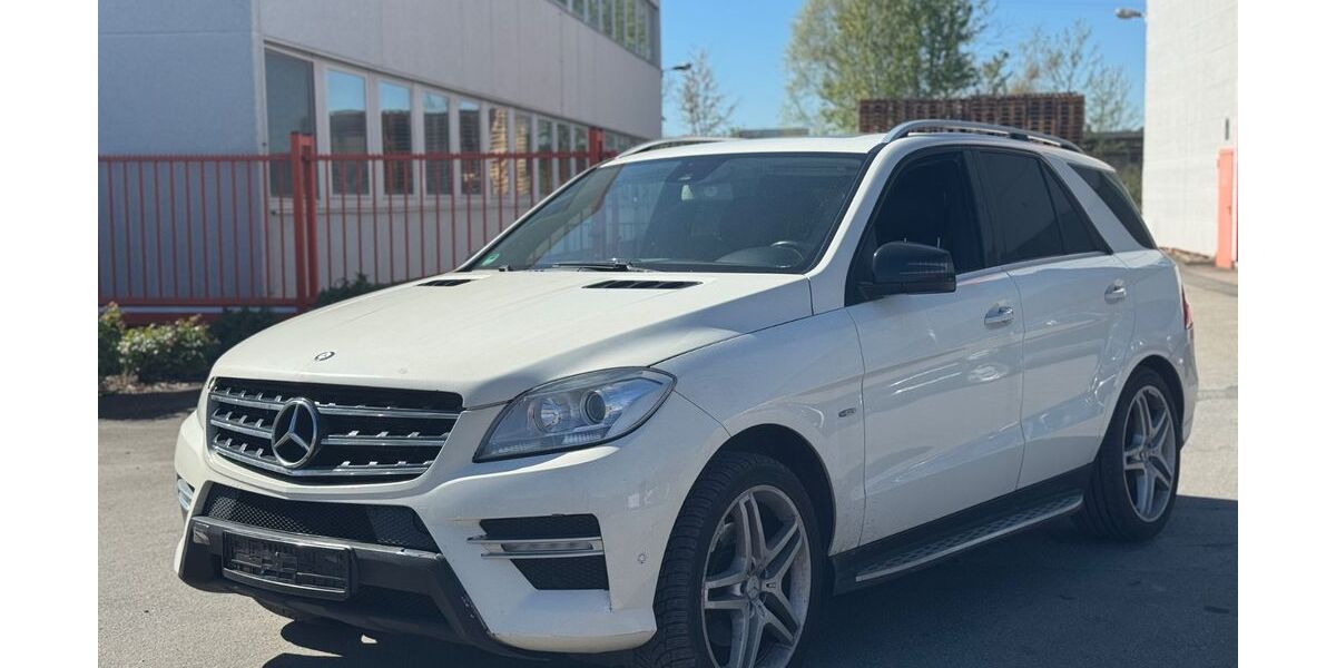 Mercedes-Benz ML 350 306.000 km 11.990 &euro; Herten 45701