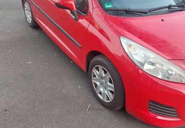 Peugeot 207 167.500 km 2.790 &euro; Bochum 44803