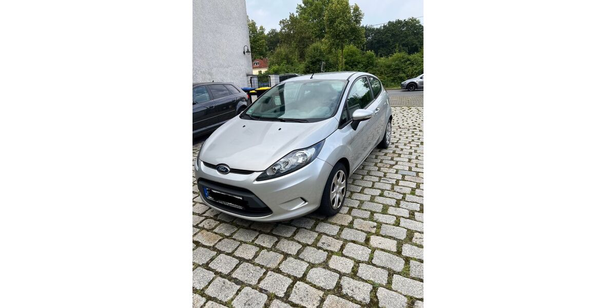 Ford Fiesta 146.000 km 4.000 &euro; Dortmund 44339