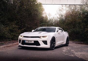 Chevrolet Camaro 68.877 km 36.900 &euro; Essen 45279