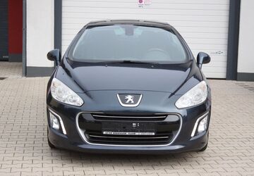 Peugeot 308 210.000 km 4.750 &euro; Velbert 42549