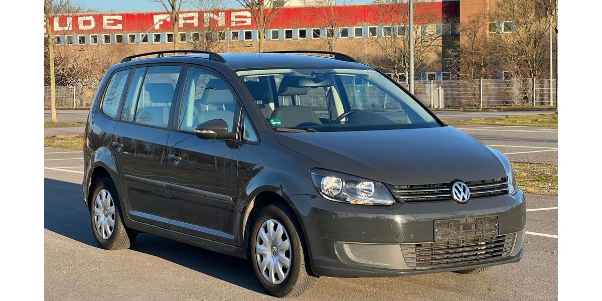 VW Touran 126.200 km 6.990 &euro; Essen 45356