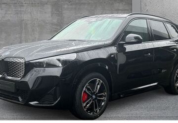 BMW iX1 4.999 km 58.900 &euro; Recklinghausen 45659