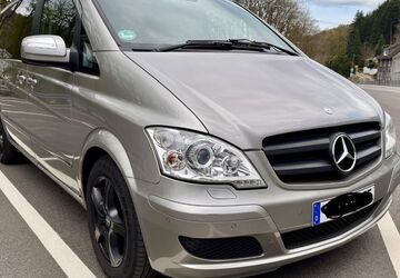 Mercedes-Benz Viano 297.000 km 13.999 &euro; Wuppertal 42287