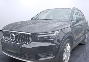 Volvo XC40 42.466 km 28.650 &euro; Gelsenkirchen 45891
