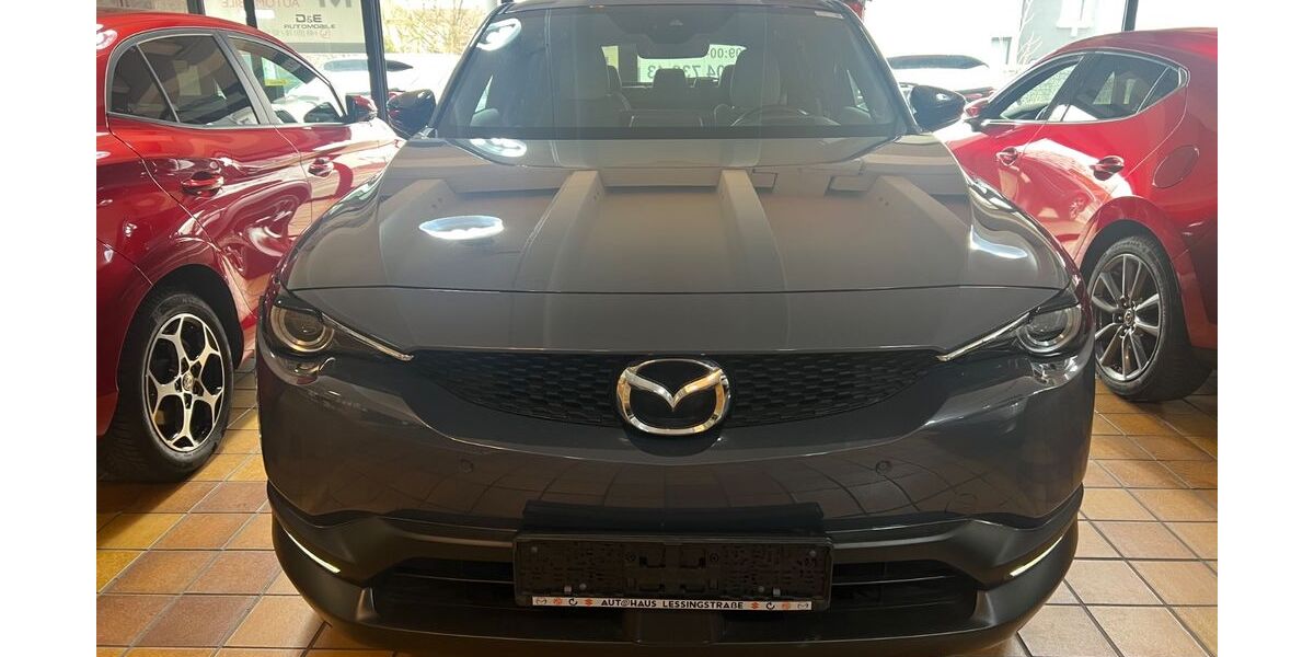 Mazda MX-30 33.924 km 11.990 &euro; Oberhausen 46145