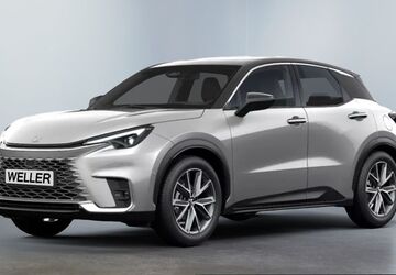 Lexus LBX 10.000 km 38.985 &euro; Dortmund 44143