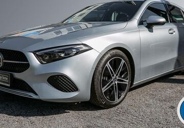 Mercedes-Benz A 200 17.096 km 32.595 &euro; Oberhausen 46149