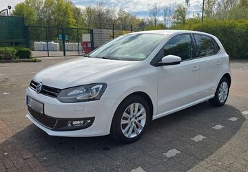 VW Polo 158.485 km 9.499 &euro; Bochum 44799