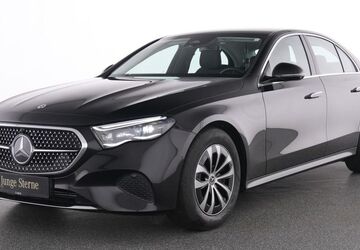 Mercedes-Benz E 220 13.998 km 51.985 &euro; Essen 45309