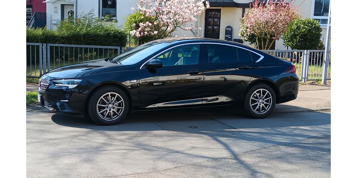 Opel Insignia 56.000 km 17.400 &euro; bottrop 46240