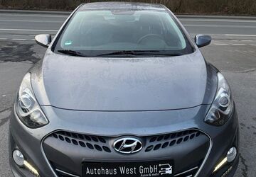 Hyundai i30 68.000 km 7.900 &euro; Castrop-Rauxel 44577