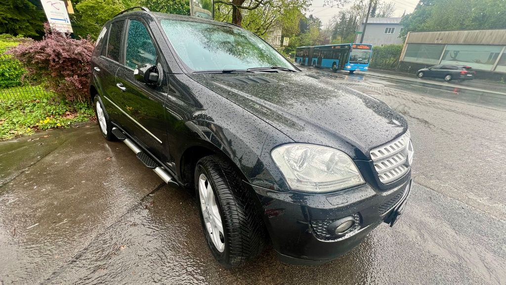 Mercedes-Benz ML 320 250.000 km 9.999 &euro; Wuppertal 42115