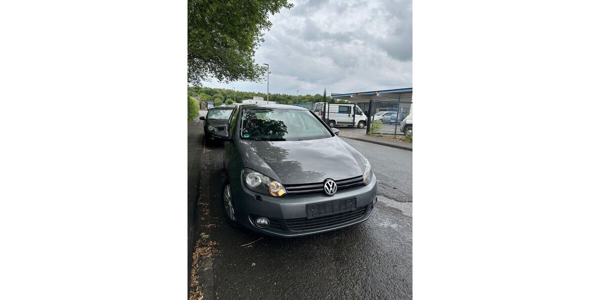 VW Golf 149.000 km 5.200 &euro; Bochum 44805