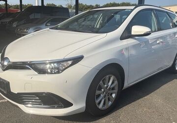Toyota Auris Touring Sports 78.000 km 7.450 &euro; Essen 45356