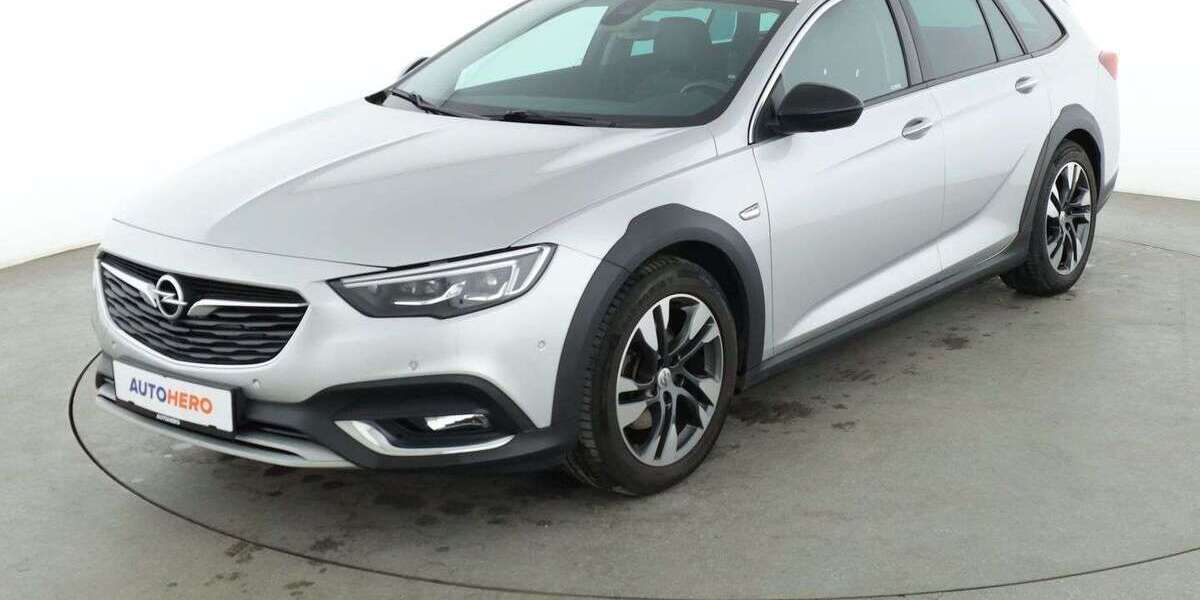 Opel Insignia 69.361 km 15.560 &euro; Essen 45141