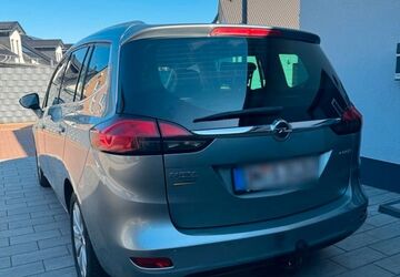 Opel Zafira Tourer 161.000 km 7.100 &euro; Essen 45359