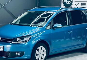 VW Touran 80.000 km 9.590 &euro; Velbert 42549