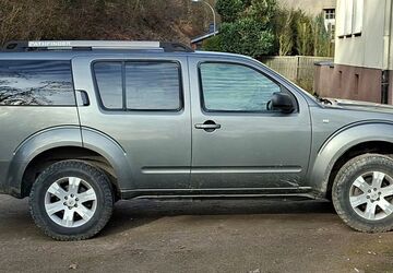 Nissan Pathfinder 315.000 km 4.299 &euro; Dorsten 46284