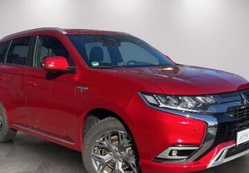 Mitsubishi Plug-in Hybrid Outlander 71.540 km 23.970 &euro; Essen 45145