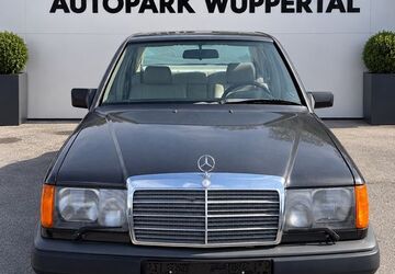 Mercedes-Benz 300 102.000 km 13.999 &euro; Wuppertal 42283