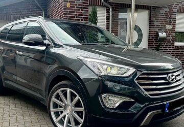 Hyundai Grand Santa Fe 212.000 km 13.000 &euro; Selm 59379