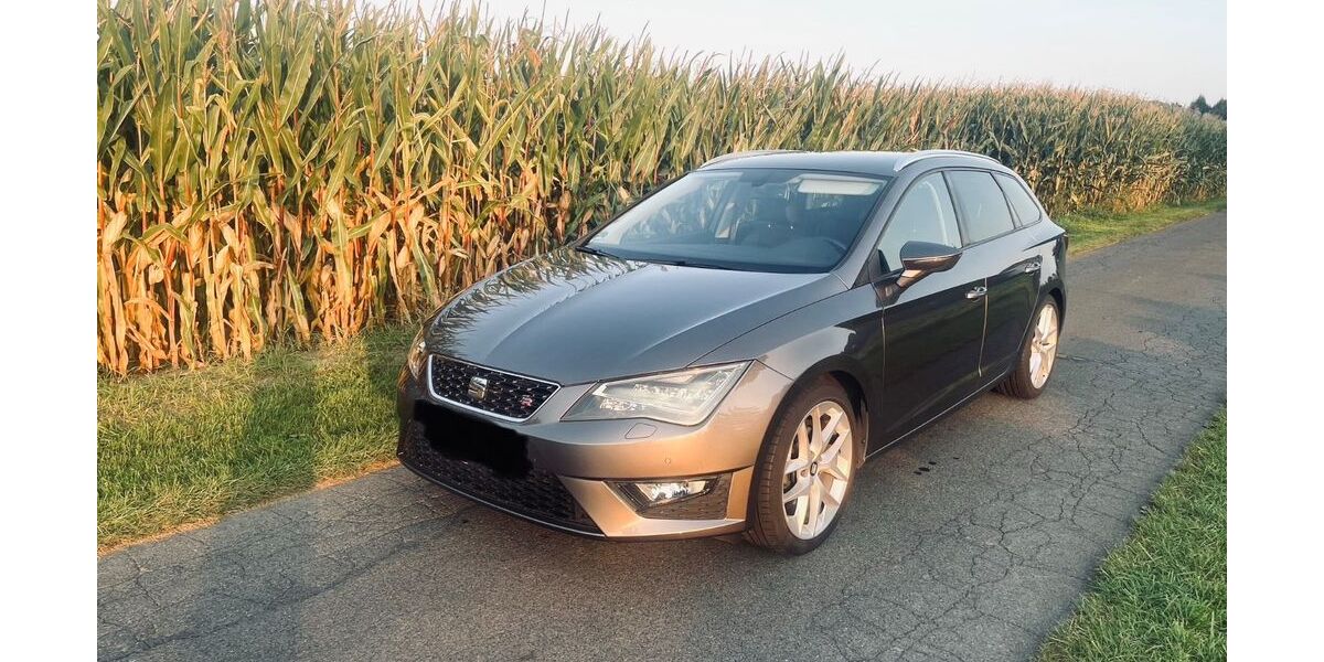 Seat Leon 119.000 km 9.900 &euro; Dorsten 46282