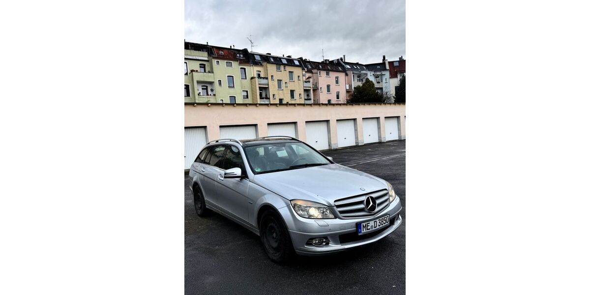 Mercedes-Benz C 220 235.000 km 6.500 &euro; Bochum 44787