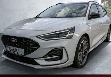 Ford Focus 9.800 km 28.999 &euro; Bochum 44803