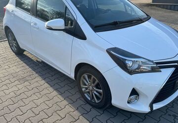 Toyota Yaris 65.000 km 9.890 &euro; Dortmund 44319