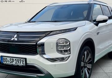 Mitsubishi Plug-in Hybrid Outlander 8.500 km 51.980 &euro; Bochum 44809