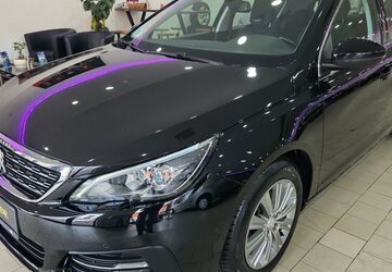 Peugeot 308 173.275 km 7.999 &euro; Recklinghausen 45661