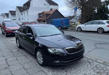Skoda Superb 197.000 km 8.200 &euro; Hagen 58135