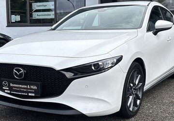 Mazda 3 48.076 km 19.440 &euro; Dortmund 44263