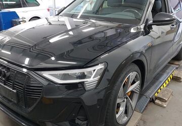 Audi e-tron 37.326 km 34.000 &euro; Hagen 58091
