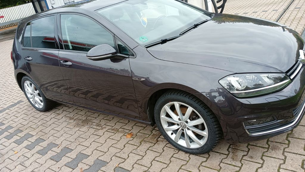 VW Golf 160.000 km 10.000 &euro; Hagen 58097