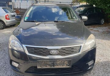 Kia ceed / Ceed 153.600 km 2.890 &euro; Dortmund 44328