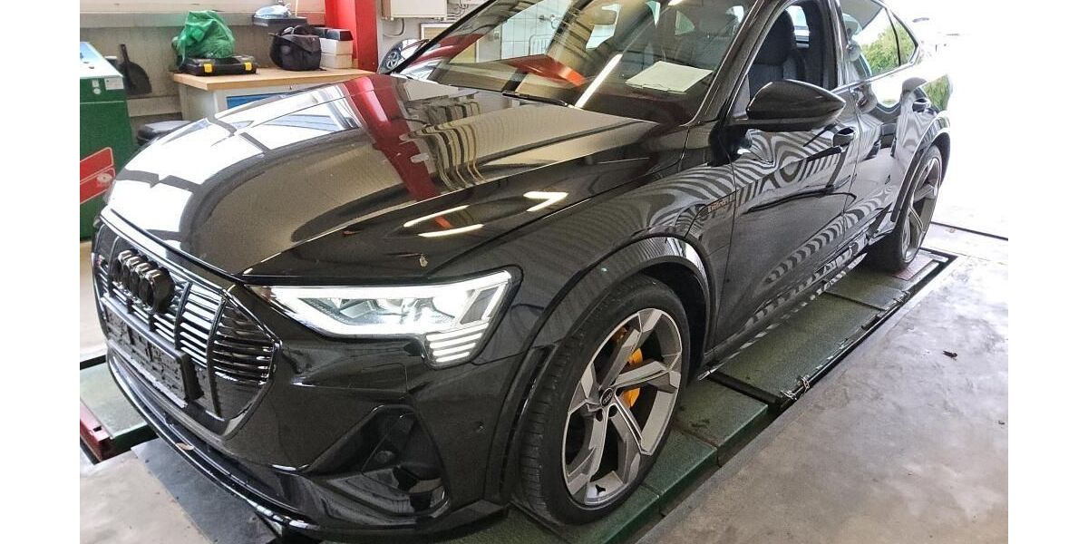 Audi e-tron 80.924 km 43.350 &euro; Hagen 58091