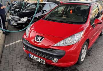 Peugeot 207 180.000 km 2.500 &euro; witten 58452