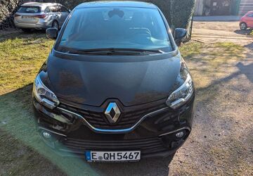 Renault Scenic 99.000 km 8.900 &euro; Essen 45139