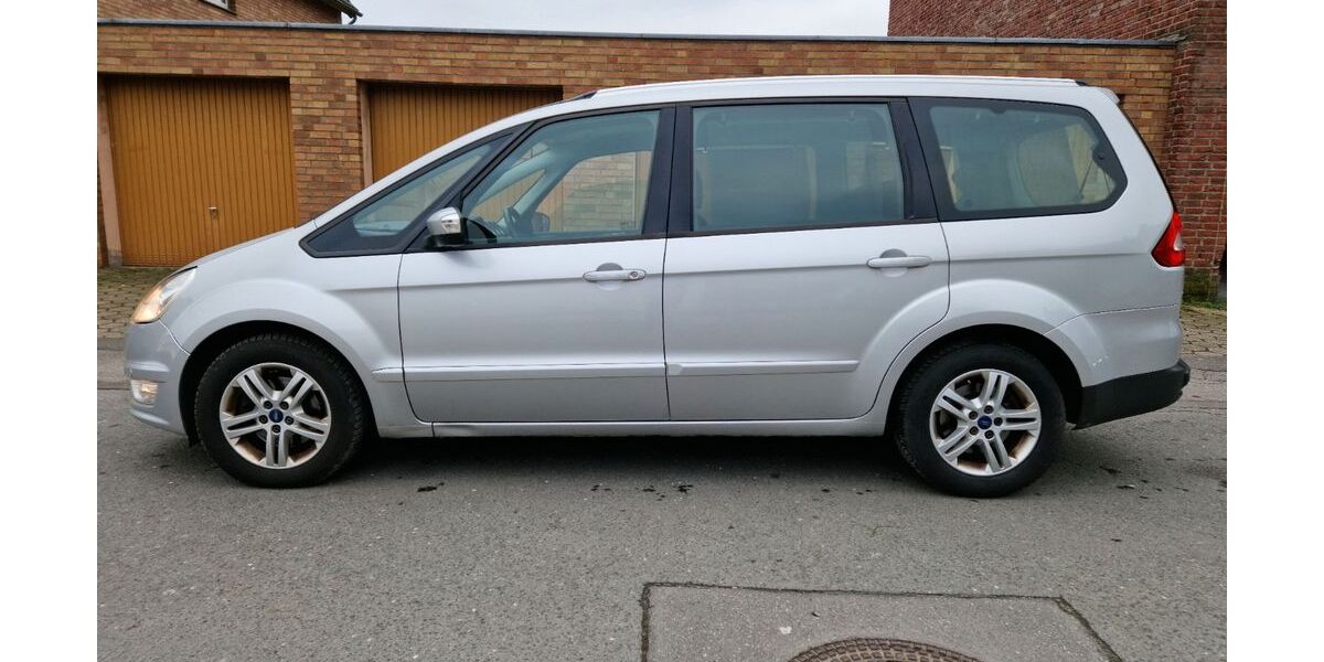 Ford Galaxy 219.000 km 11.399 &euro; Gelsenkirchen 45881