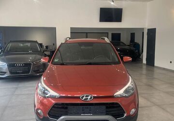 Hyundai i20 30.534 km 12.400 &euro; Oberhausen 46049