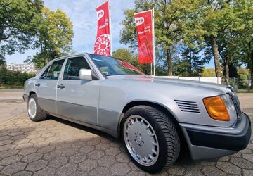 Mercedes-Benz 300 138.500 km 19.800 &euro; Essen 45219