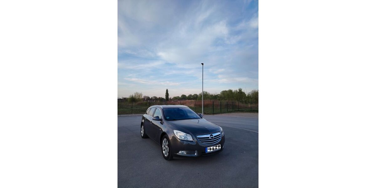 Opel Insignia 205.000 km 5.200 &euro; Gelsenkirchen 45894