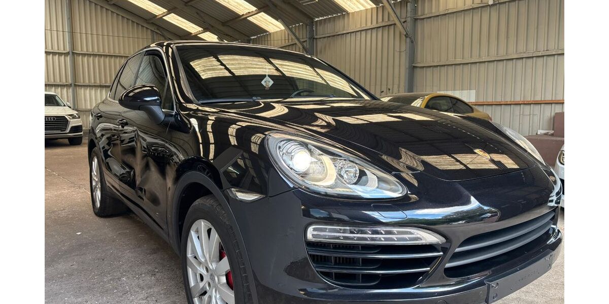 Porsche Cayenne 239.000 km 14.950 &euro; Essen 45139
