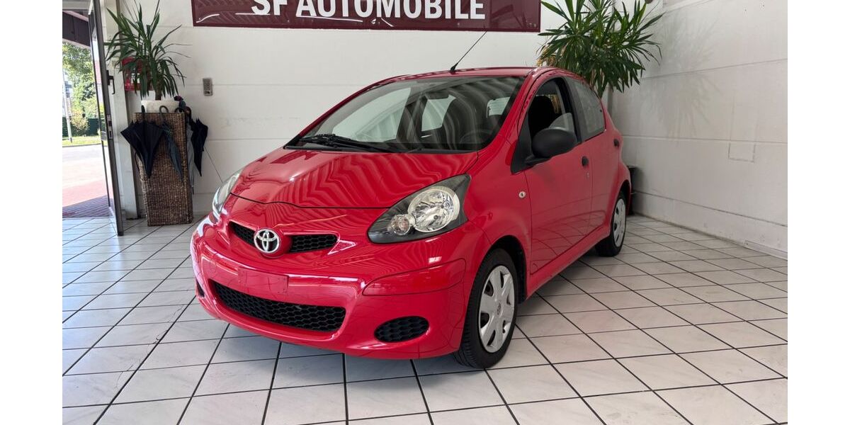 Toyota Aygo (X) 77.145 km 3.400 &euro; Essen - Karnap 45329